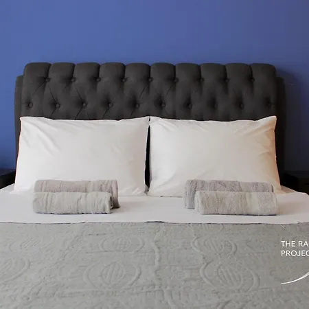 Raise Urban Escape Apartment *